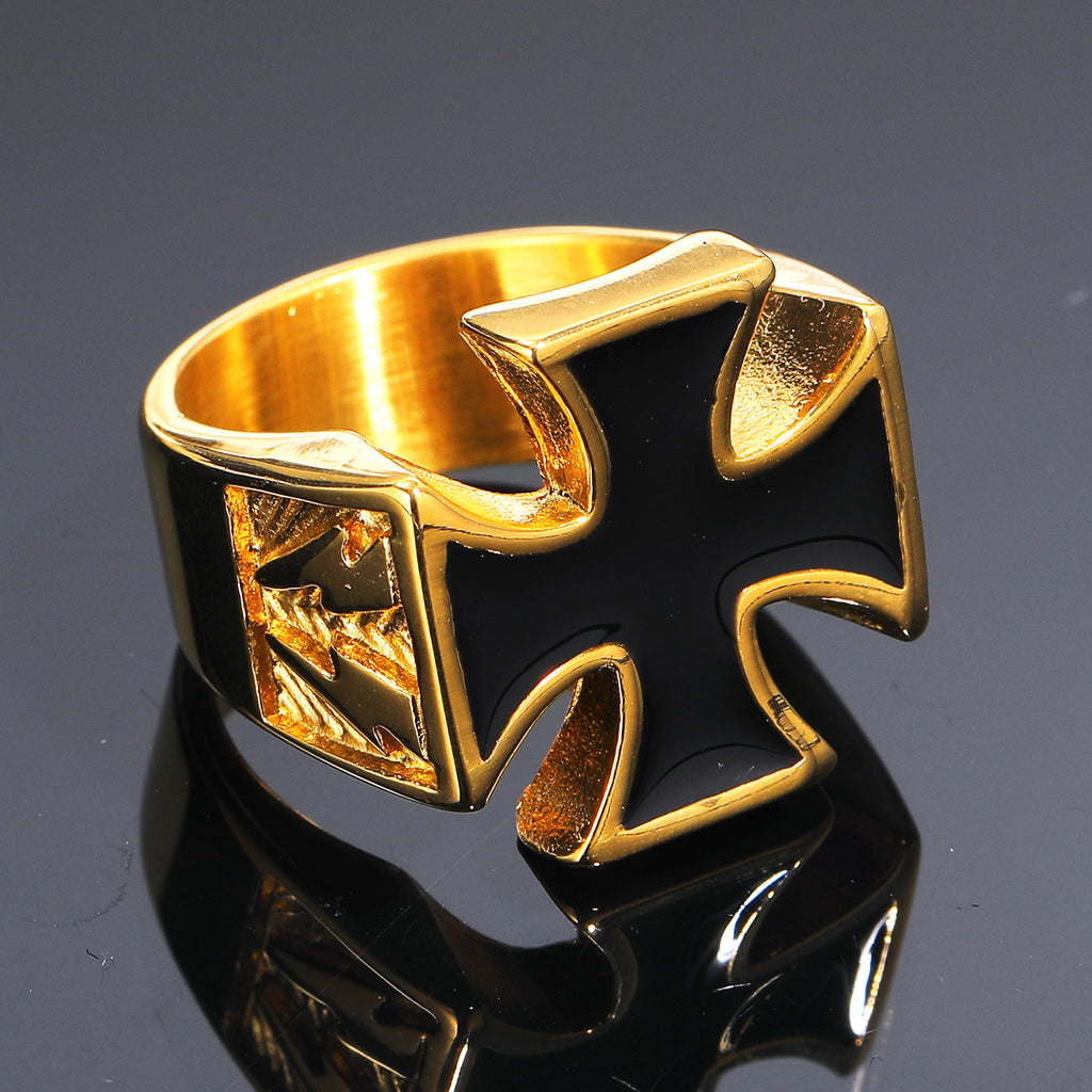 Trendy Retro Lightning Cross Titanium Steel Ring